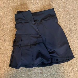 Lulu tennis skirt